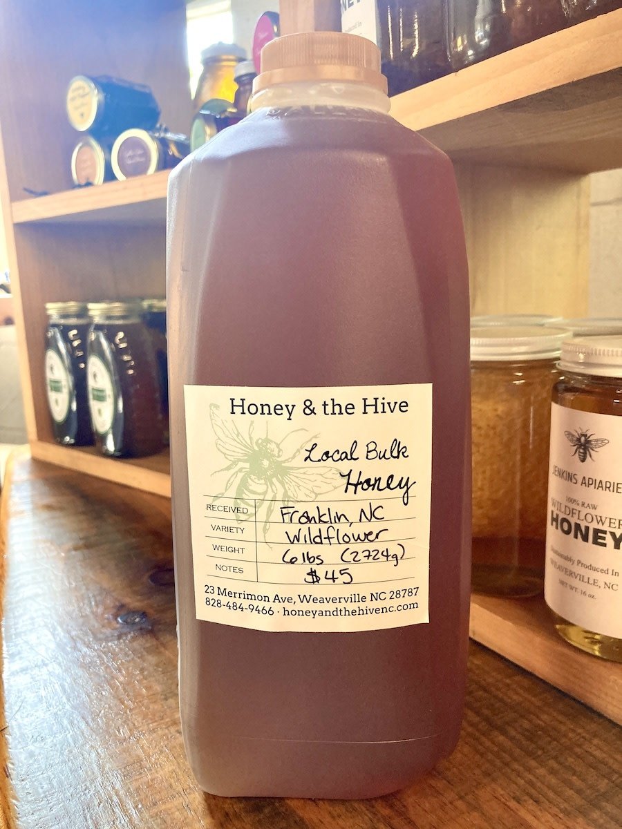 Honey & the Hive Bulk Franklin Wildflower Honey, 1/2 gallon, 6 lbs. (2722g)