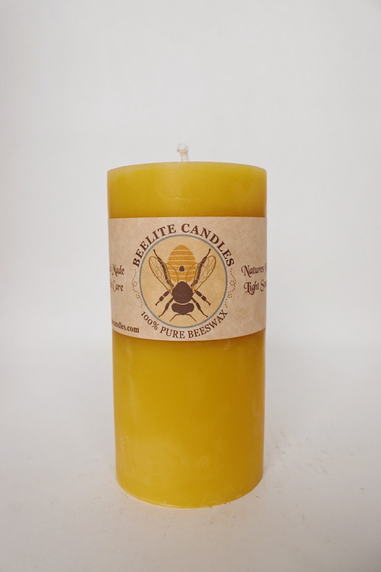 Beelite Beeswax Candle, Smooth Pillar 3" x 6"