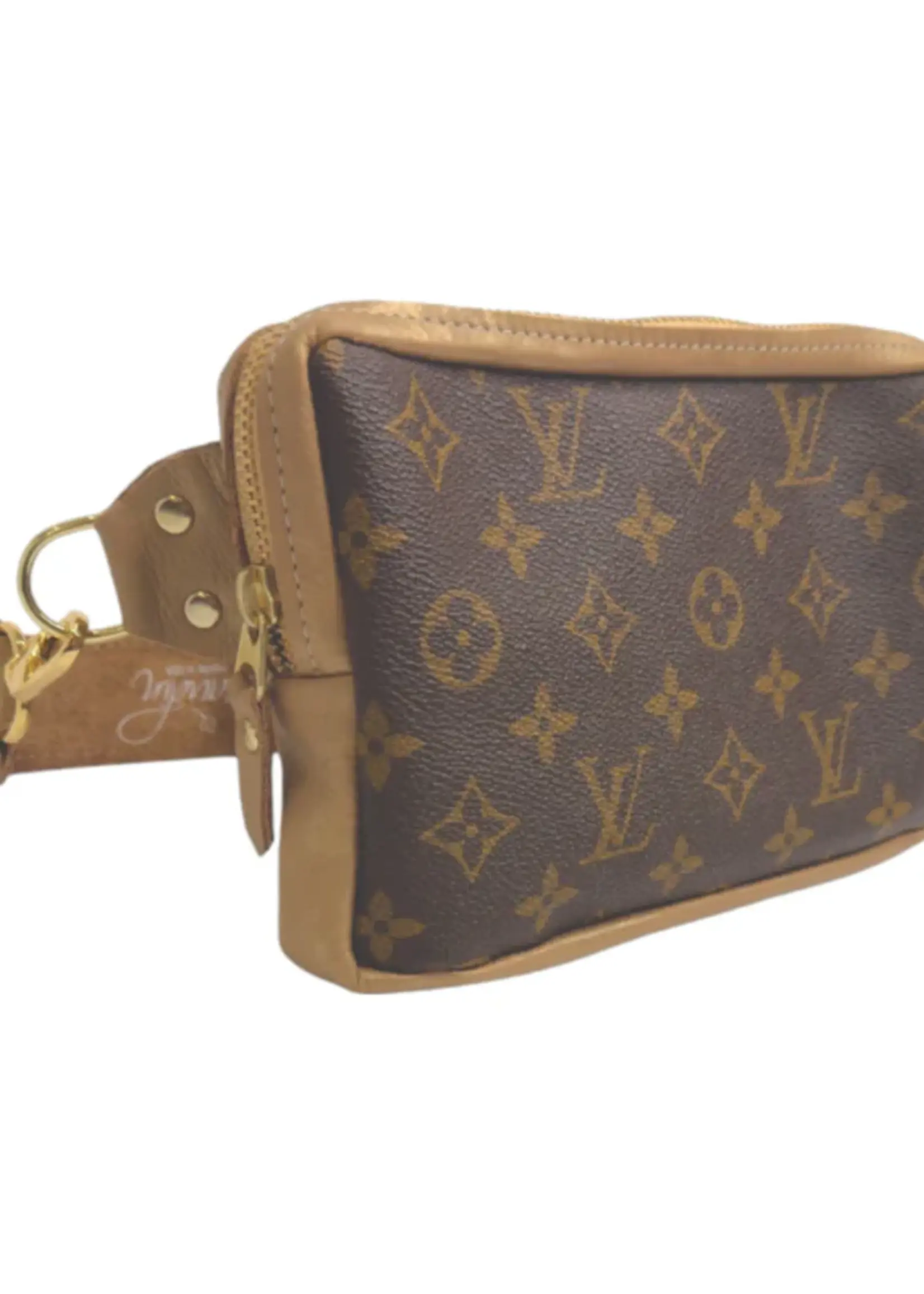 Bella Full Front Belt Bag
