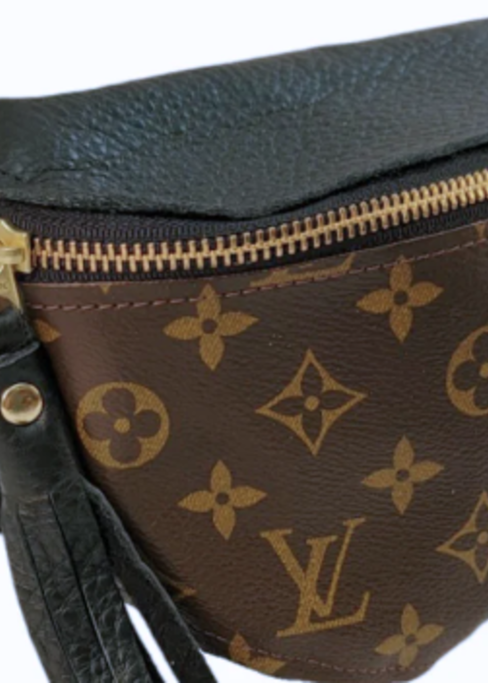 Full Black LV Front Britt Belt Bag