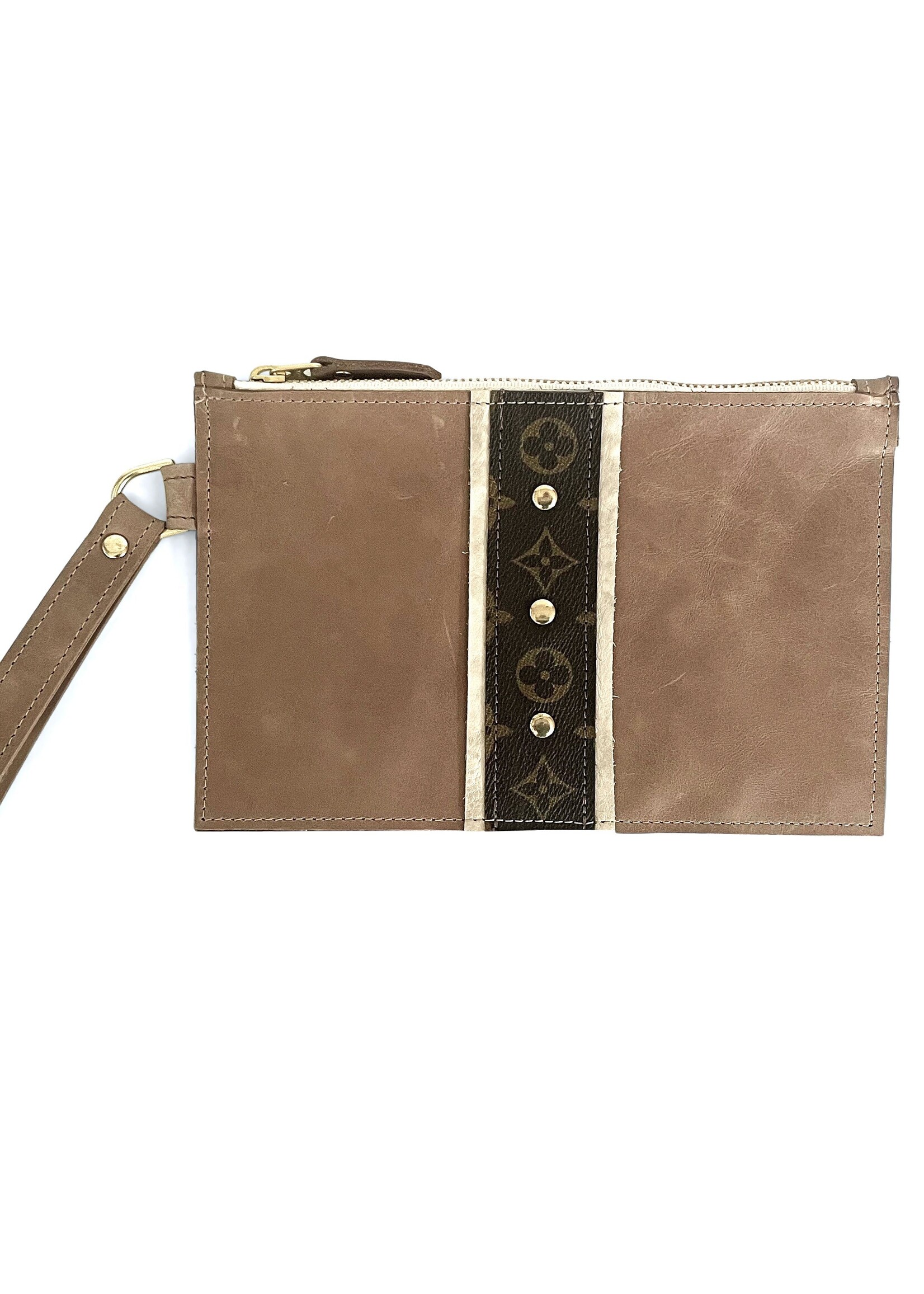 Louis Vuitton Laura Wristlet