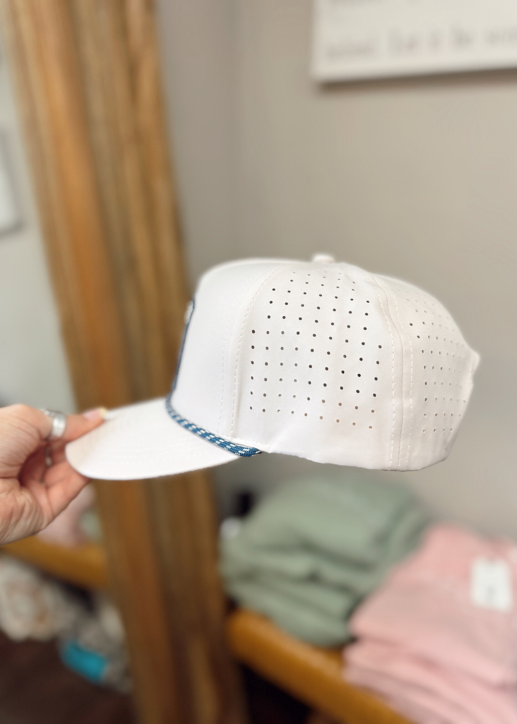 Highlands, NC Bear Rope Hat