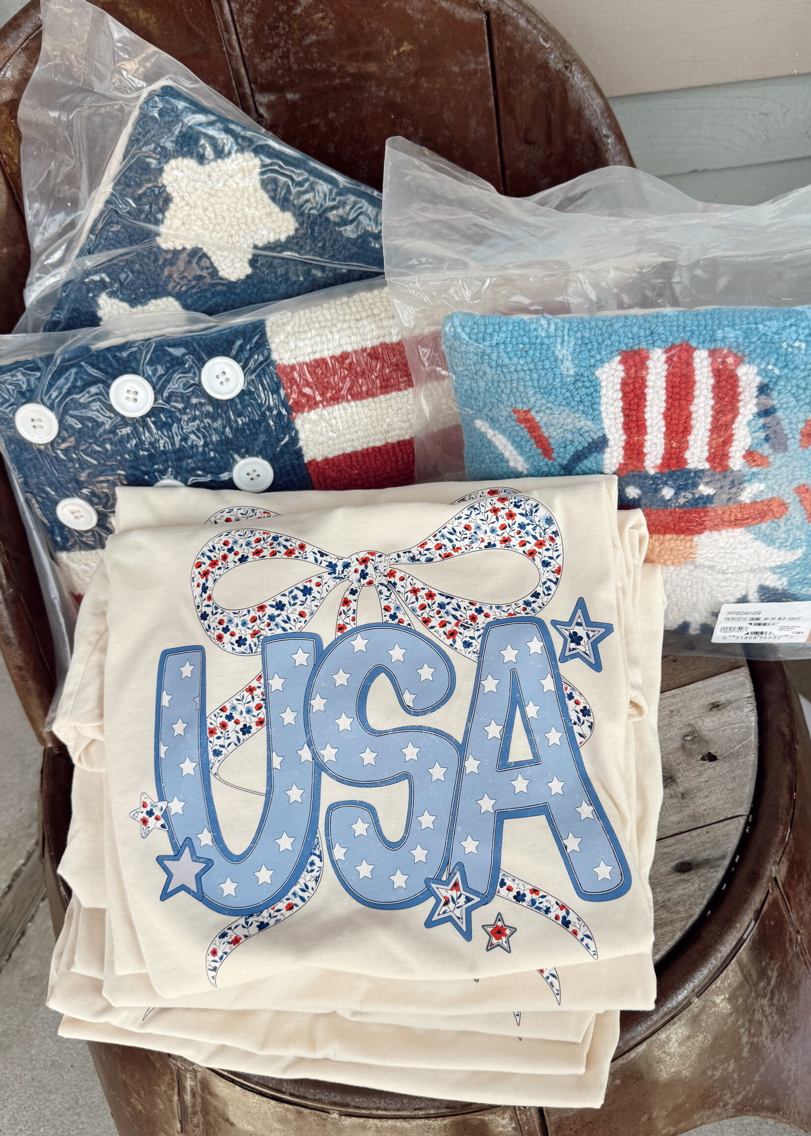 Mountain Girl Designs NC USA Bow Tee