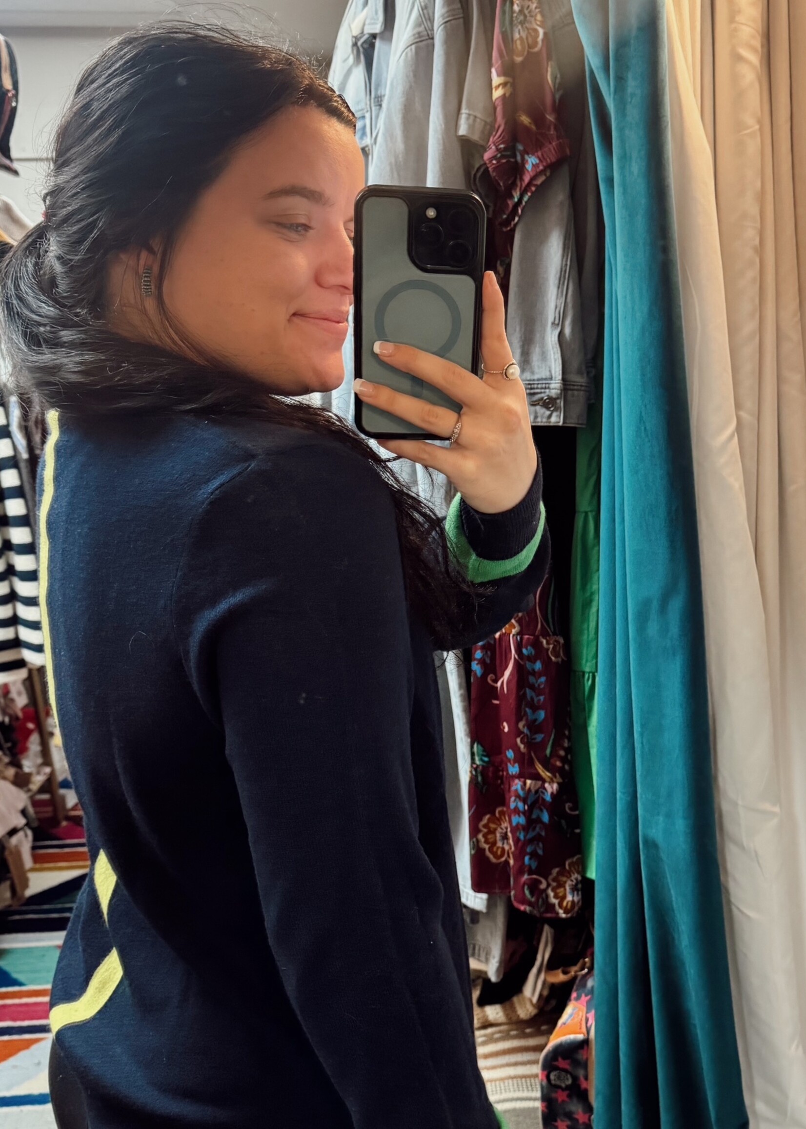 Autumn Cashmere Shirttail Crew W/ Pop Colors