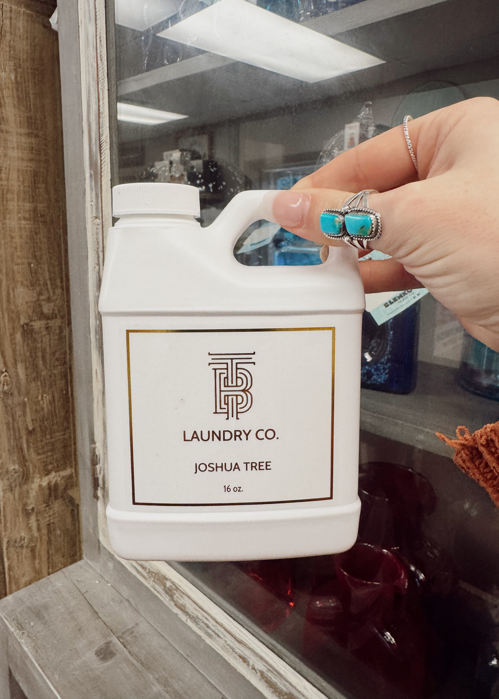 Thomas Blonde 16 oz. Laundry Detergent (Scents Option)