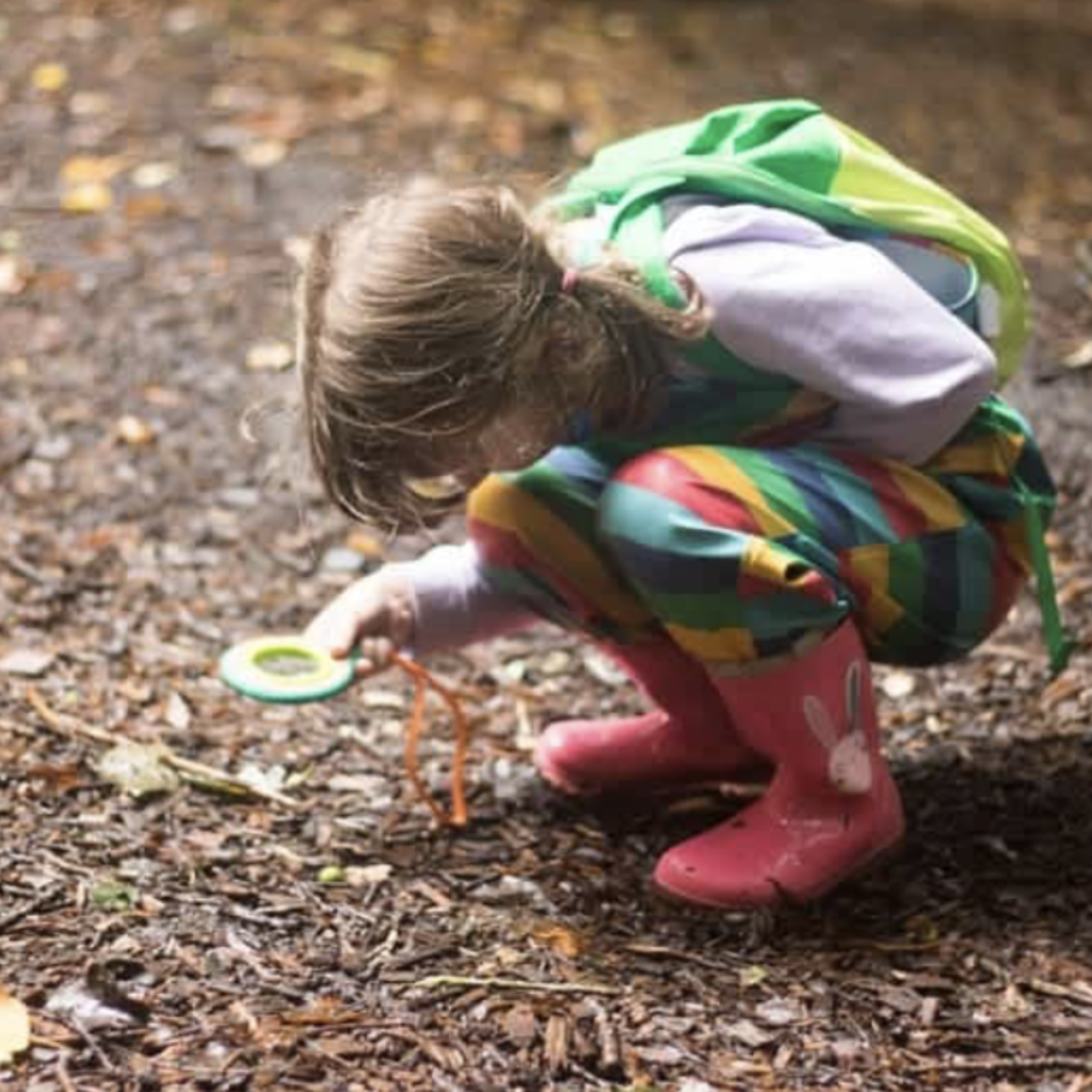 Field Trip Kit: Nature Scavenger Hunt