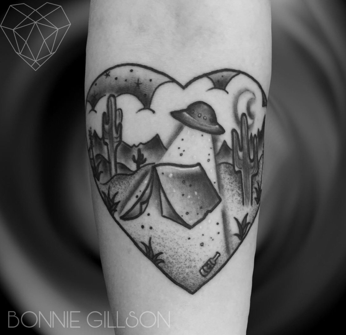 aliens tattoo Bonnie Gillson