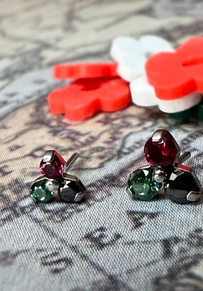 Neometal Trinity Titanium 1.5mm Gems Ruby CZ/Black CZ/Emerald CZ - Free Palestine