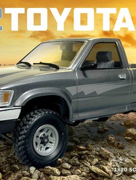 AMT AMT 1/20 1992 Toyota 4x4 Pick-Up Truck