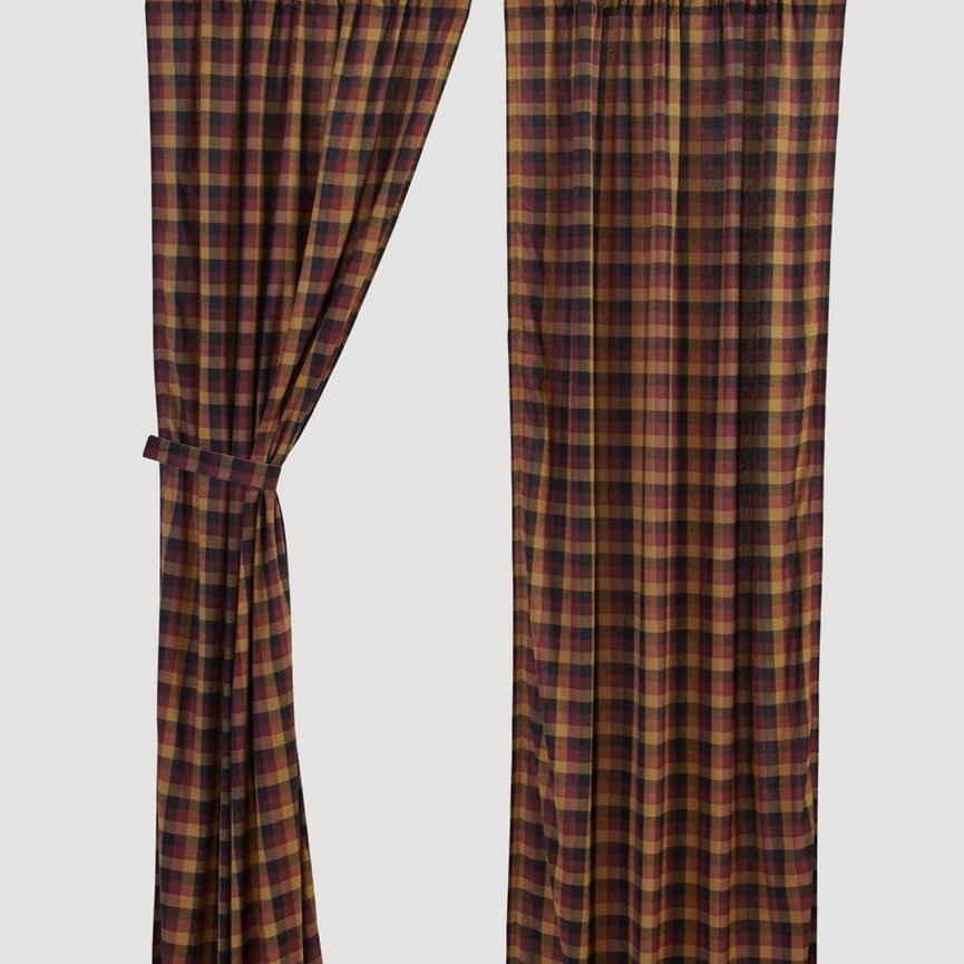 Heritage Farms Primitive Check Panel Set of 2