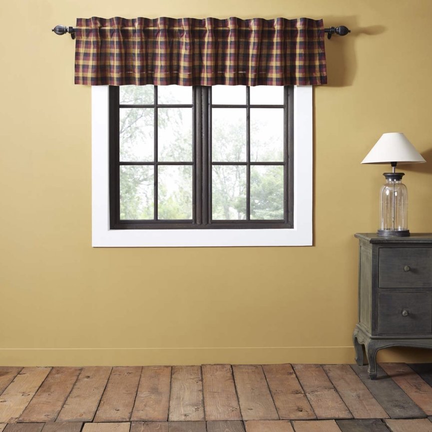 Heritage Farms Primitive Check Valance