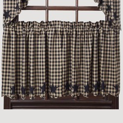 Black Star Scalloped Tier Set of 2