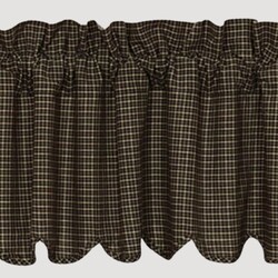 Kettle Grove Plaid Scalloped Valance 16" x 72"
