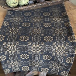 Pine Creek Gettysburg Black Mustard Table Square - 34"