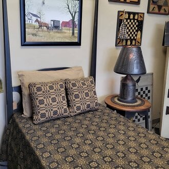 Gettysburg Bed Cover Black over Mustard