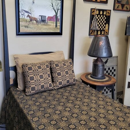 Gettysburg Bed Cover Black over Mustard
