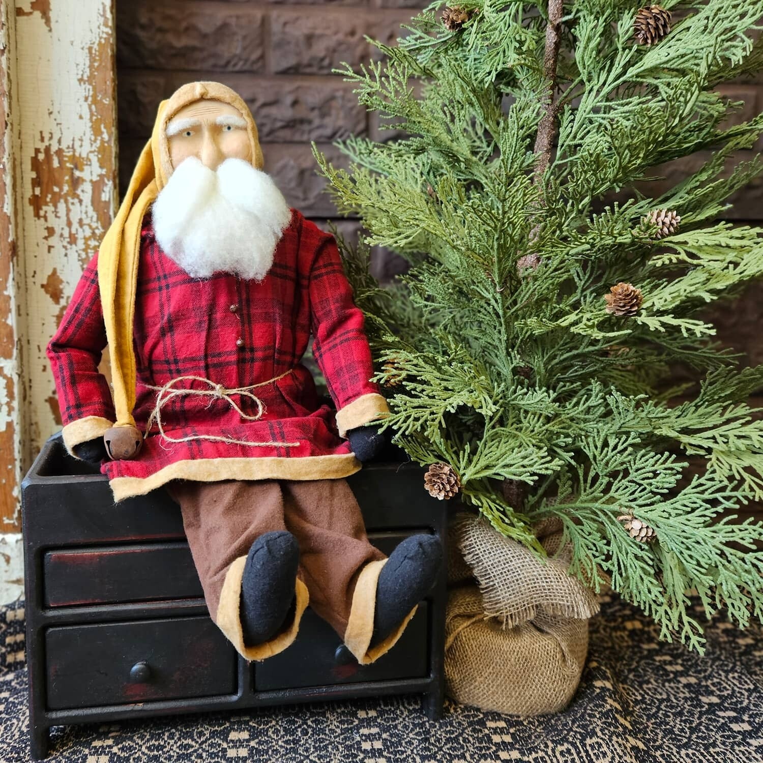 Olde Thyme Creations Santa Sitting Red Plaid Coat Brown Pants Mustard Cap -  21