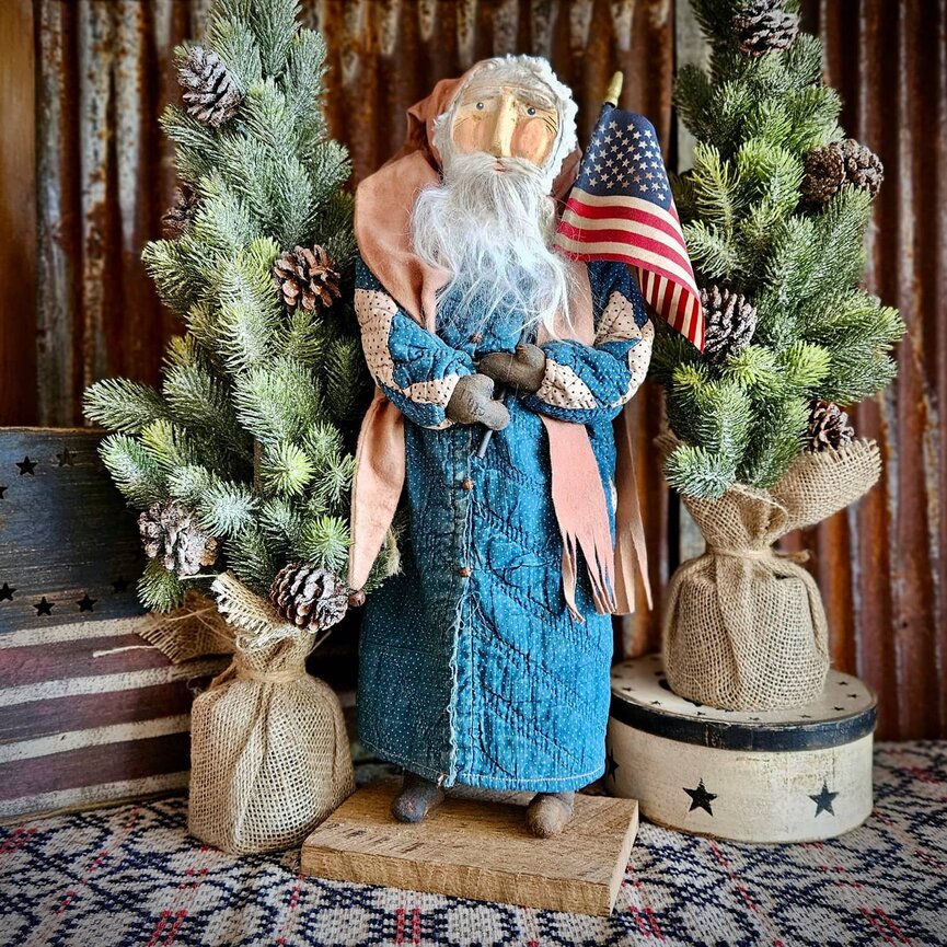 Primitive Santa with Flag Tattered Quilt Robe Blue with Tiny White Polka Dots - 20"