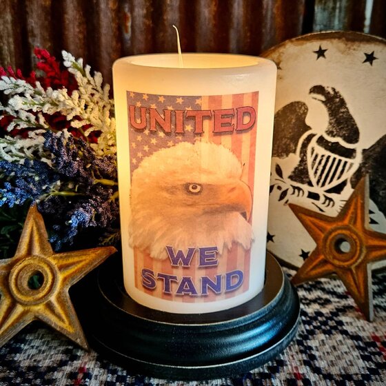 United We Stand Eagle Candle Sleeve - Vanilla