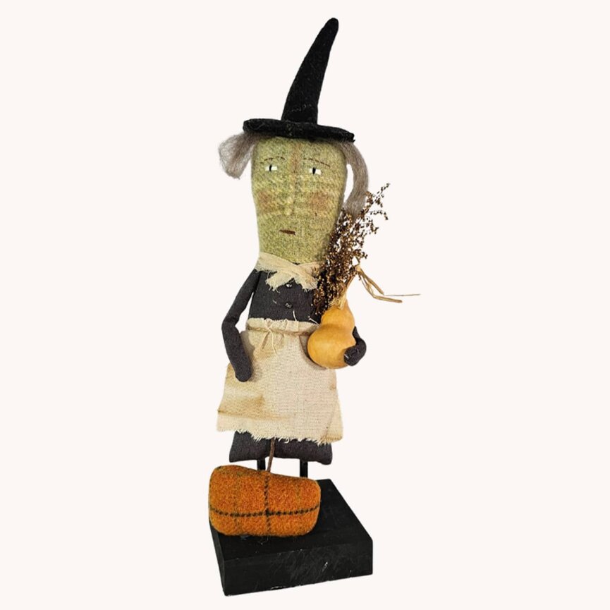 Witch W/Pumpkin & Squash - 15"