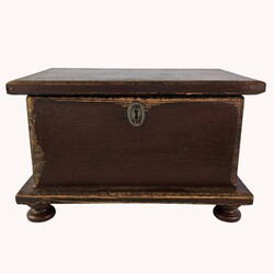 Sugar Box Wooden Cottage Red  - 14"x 9"x9"