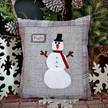 Christmas Pillows - Nana's Farmhouse
