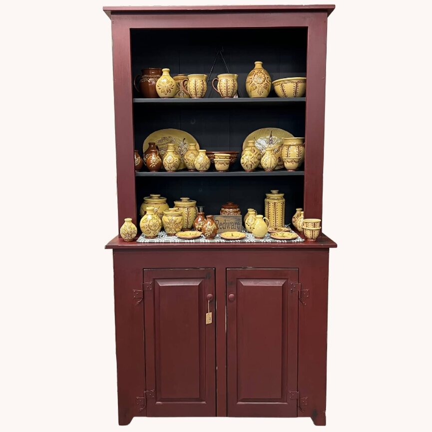 Hutch Two Doors Red - 78x42x19