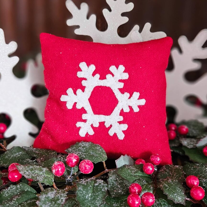Snowflake Bowl Filler Red, Wool & Flannel - 5X5