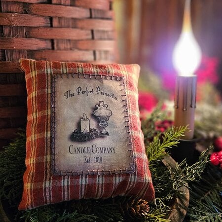 Olde Fashioned Christmas Bowl Filler Pillow