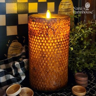 Honeycomb Beeswax Brown Moving Flame Pillar Candle - 3.4x7