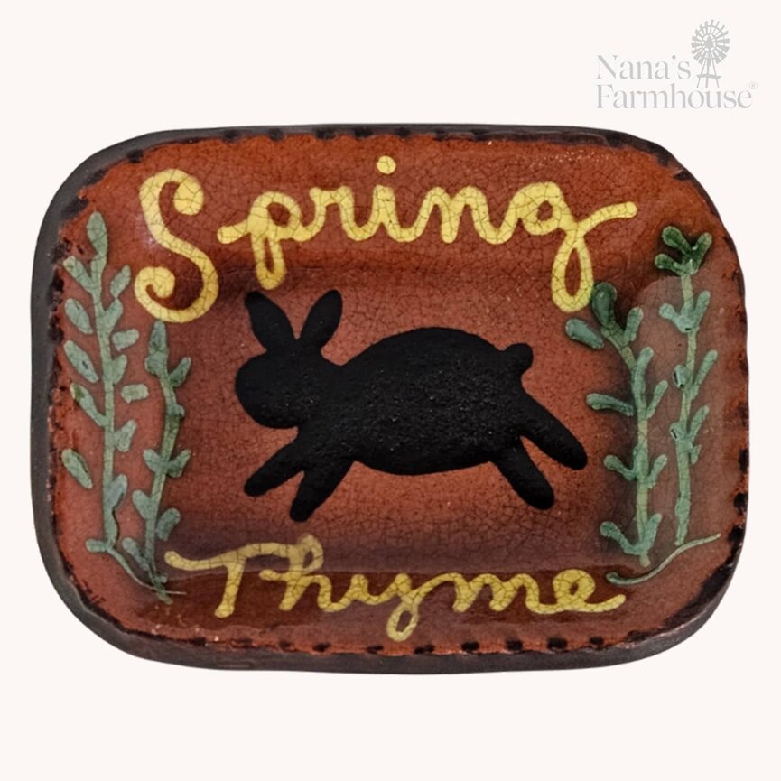 Smith Redware Spring Thyme with Black Rabbit Tray - 3" x 5"