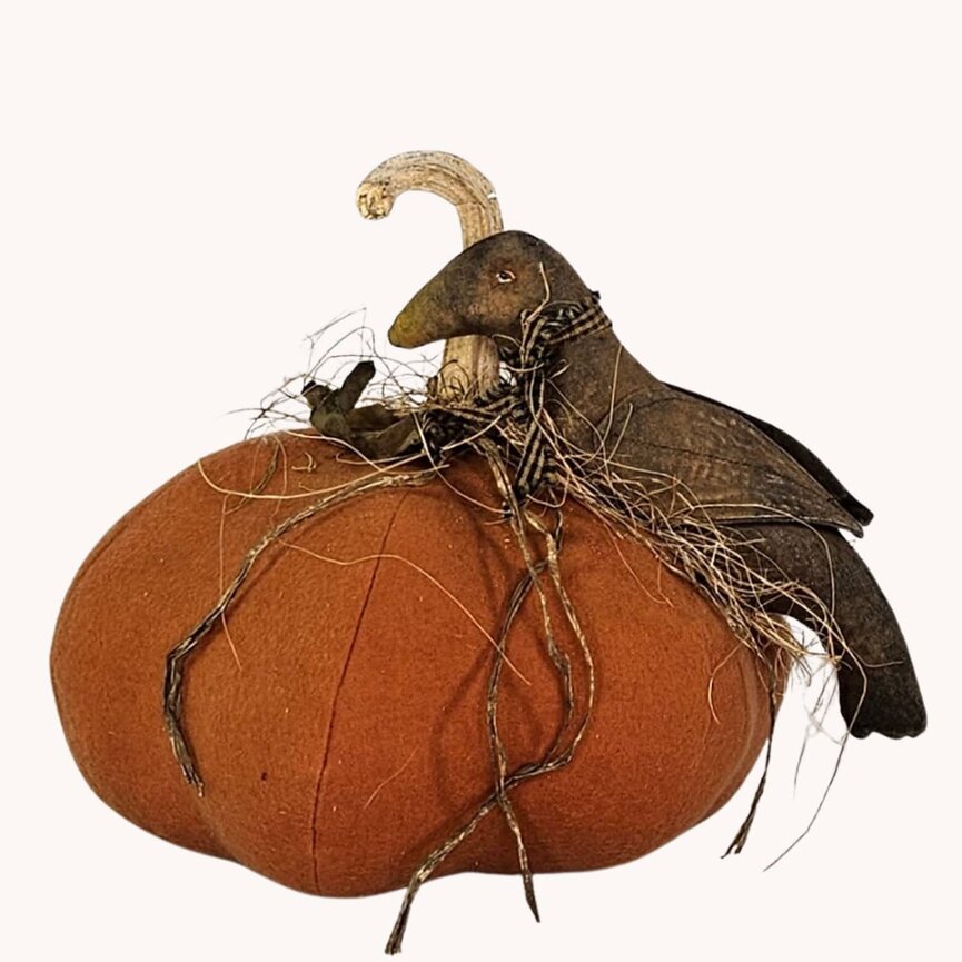 Primitive Pumpkin With Black Crow - 12"x 8"