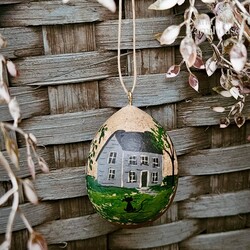Americana Gourdament Hand Painted Primitive House - 2.5"