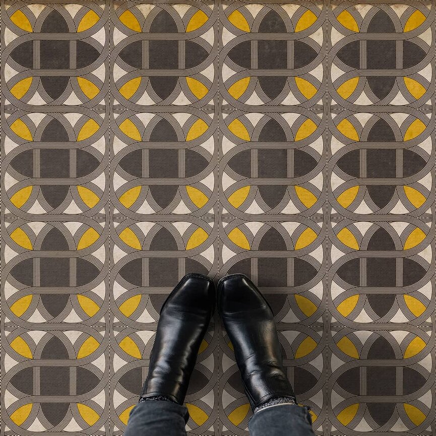 Williamsburg  Vintage Vinyl Floor Cloth Lamerie Lattice
