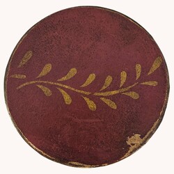 Round Box W/Lid One Branch Red 7.5 Dia x 3 T