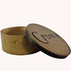 Tan Round Box with Lid Crows Stencil - 7.5"