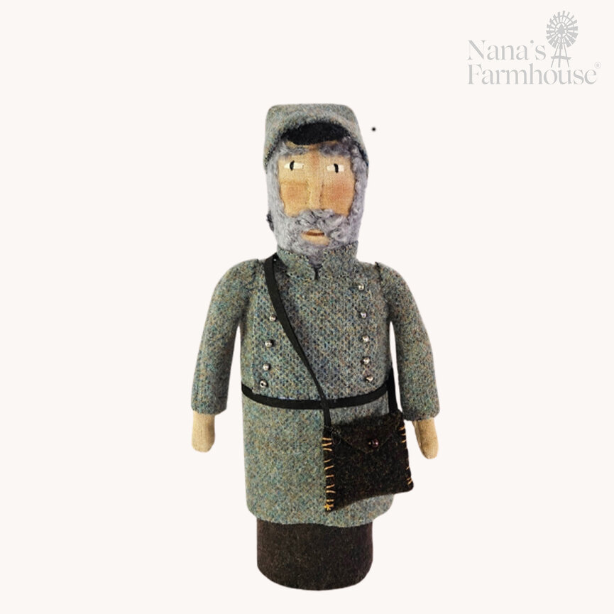 Confederate Soldier Gray Suit with Shoulder Bag - 9.75"