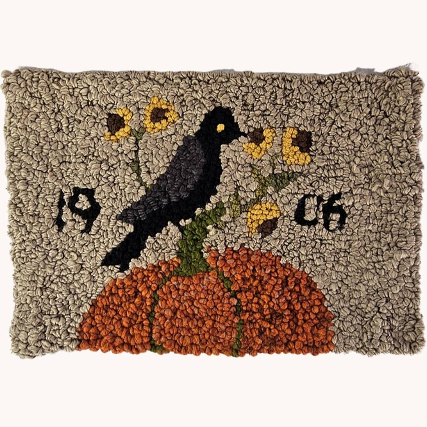 Hooked Rug 1906 Crow & Pumpkin - 12" x 17"