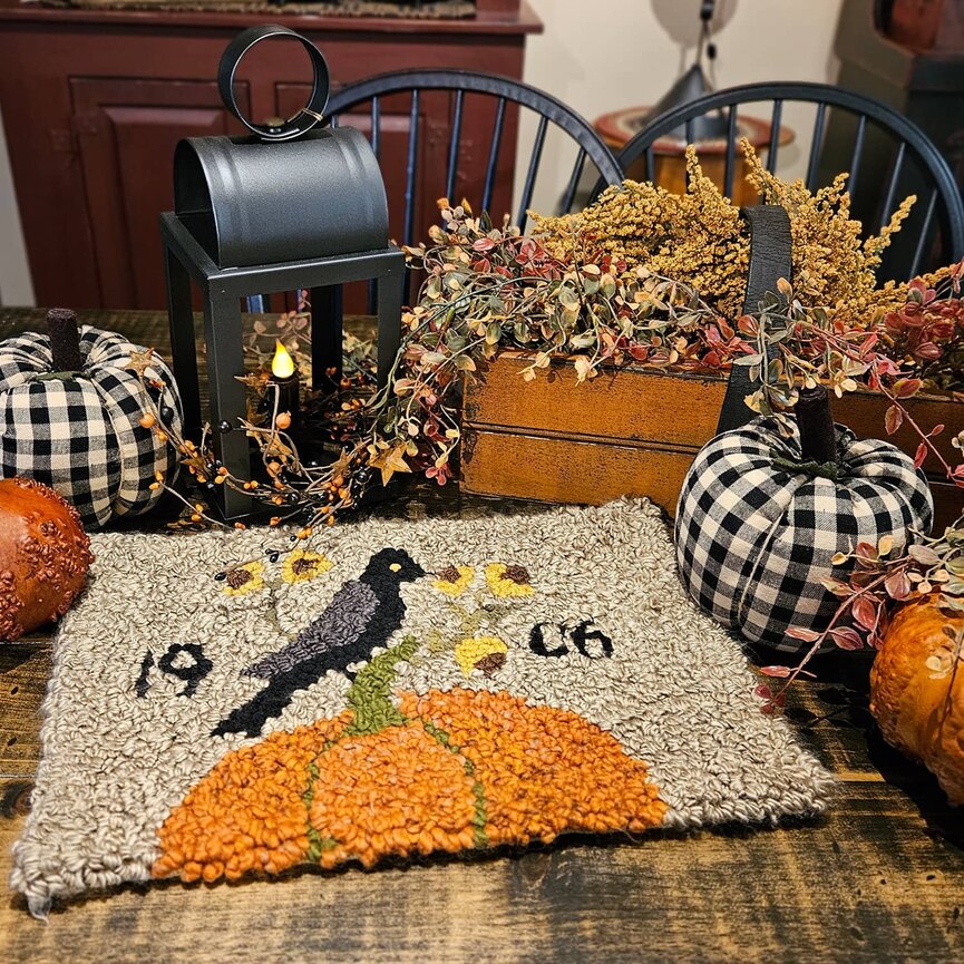 Hooked Rug 1906 Crow & Pumpkin - 12" x 17"