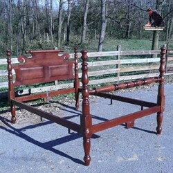 Lawrence Crouse Thistle Bed