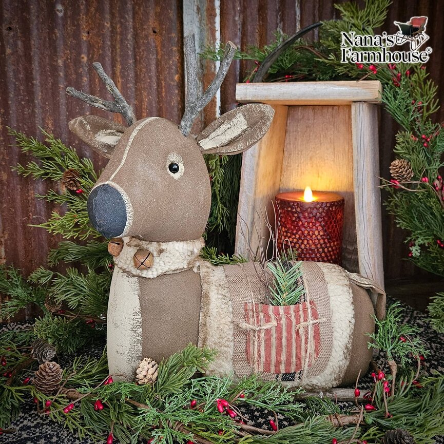 Sitting Buck with Tan Blanket & Black Stripe & Red Ticking Pocket and Greenery - 14" x 14"