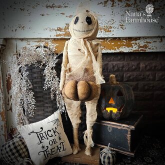 Mummy Wrapped In Gauze Holding Pumpkin - 30"