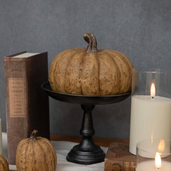 Beige Short Pumpkin - 5.75" x 6.75"