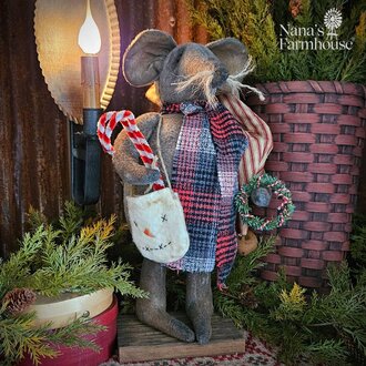 Christmas Mouse with Candy Cane & Wreath - 16"
