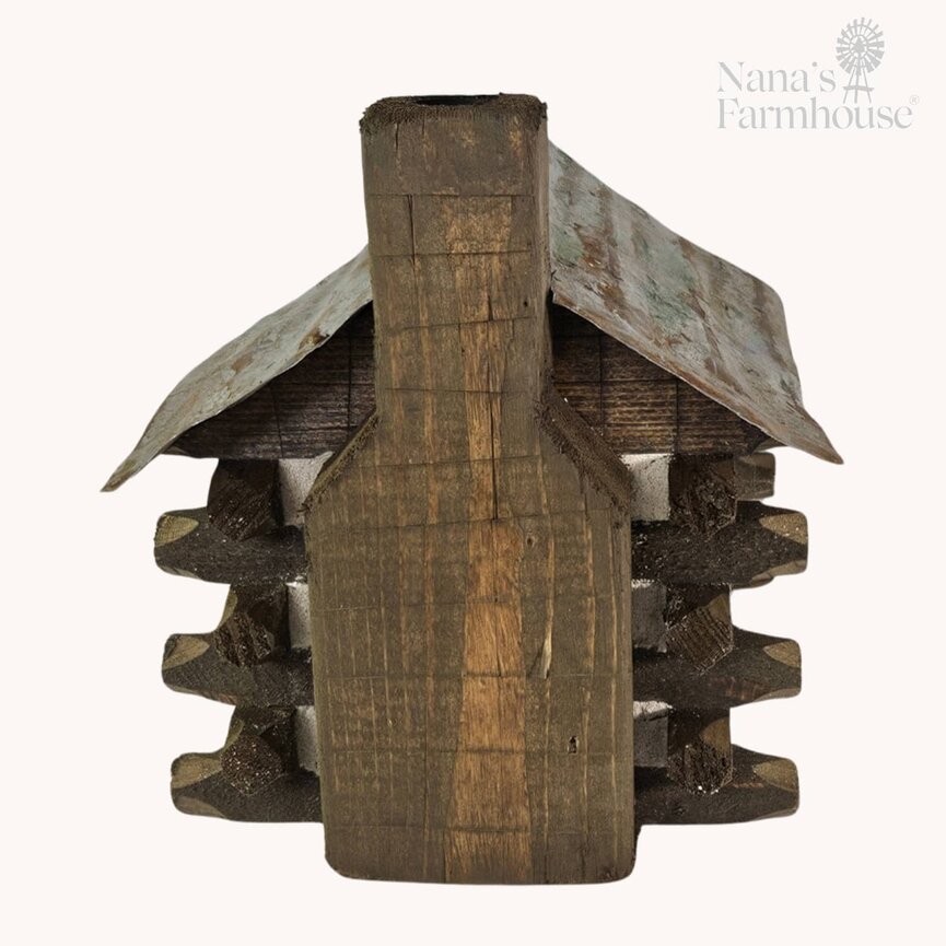 Lincoln Log Cabin - 8.5" x 11" x 7.5"