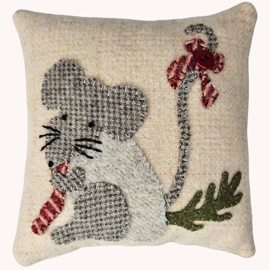 Christmas Mouse Wool Applique Mini Pillow - 6"