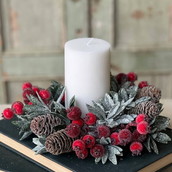 Sugar Laurel Candle Ring 9 Dia 4 Inner
