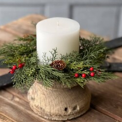 Alpine with Berries Candle Ring - 10"