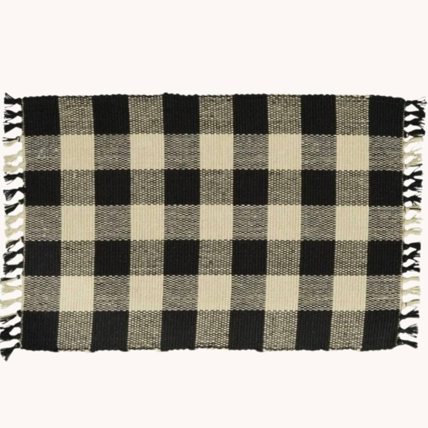 Wicklow Black Place Mat - 13x19