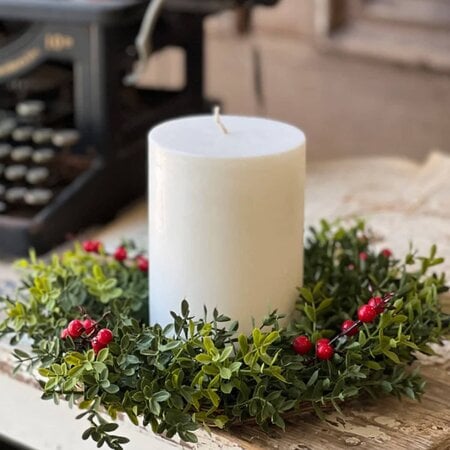 New England Boxwood with Berries Candle Ring